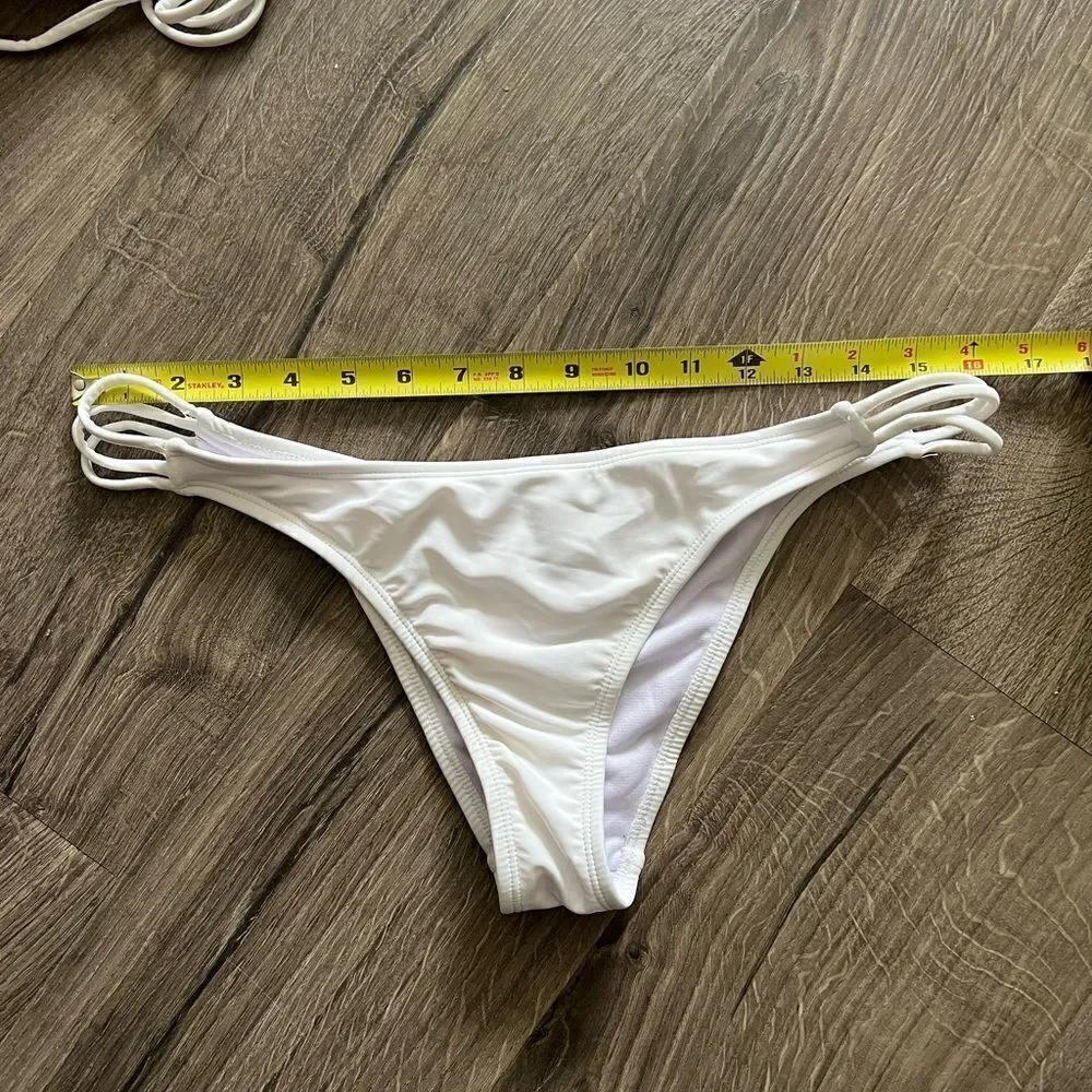 Adore me Women swimming bikini Size L